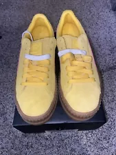 Puma Fenty by Rihanna Cleated Creeper Suede Lemon 366268-03 Women's Size 7.5