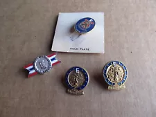 4 Pins - E for Production USN US Navy Textile Machine Works - US Military Items