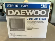 Daewoo 13" White Color CRT Television TV DTQ-13P2FCW - New In Box Sealed