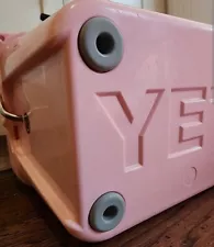 Very Rare Bubblegum Pink 20 Roadie Yeti Coolaha Look!