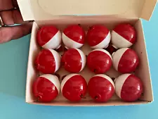 NEW VTG USA 12 BOX FISHING BOBBERS Round Floats Red White Plastic SNAP ON FLOAT