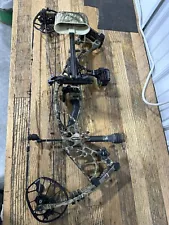 Hoyt Axius Compound Bow