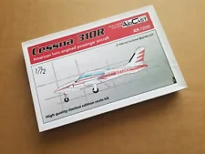 New! AirCast Resin ACR-72020 Cessna 310R, reg. N310RX - 1:72 scale model kit