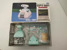 Vintage Plastic Model Japanese Crown Personal Model Robot Kit OPY-8801 NEW