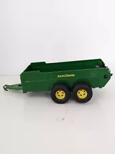 John Deere Green Plastic Manure Spreader Metal Hitch