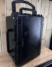 SKB iSeries 3021-18 Black Waterproof Storage Case Good Condition AB Free Ship