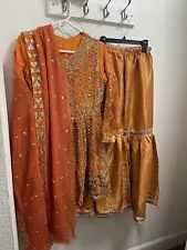 pakistani wedding dresses for women Small