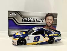 CHASE ELLIOTT .. signed 2021 .. NAPA . BRISTOL DIRT .. RACED VERSION .. 1/24 CAR