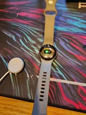 Google Pixel Watch 1st Gen 41mm GPS WiFi Bluetooth Silver - Good used