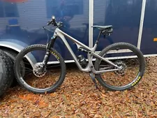 Yeti SB115 full suspension carbon mountain bike 29 medium