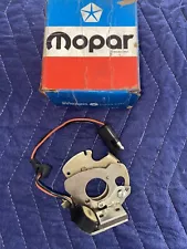 NOS Mopar 3656738 Electronic Distributor Plate