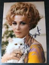 LEE GRANT Hand Signed Autograph 4X6 Photo -- FAMOUS BEAUTIFUL ACTRESS -OMEN II