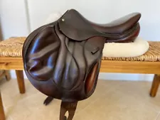 2004 17.5" 3A Devoucoux Chiberta Monoflap Event Jump Saddle