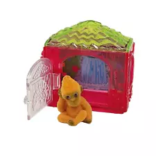 2007 JUNGLE IN MY POCKET ORANGE MONKEY ORANGUTAN W/ RED HOUSE PLAYSET