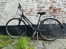 Raleigh Womens Navy Blue Hybrid Bike For Sale.