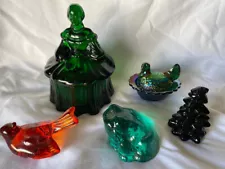 LOT hunter Green doll powder puff box jewelry ruby red glass bird hen nest / set