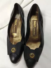 Vintage Bally of Switzerland Black Leather shoes women 8 N Bow Low Heel Pump