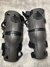 Mobius X8 Pair Knee Braces Large Storm Grey Dirt Bike MX ATV -Used-