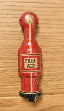 MARX VINTAGE METAL TIN AIR PUMP FOR THE GAS STATION ISLAND. NICE