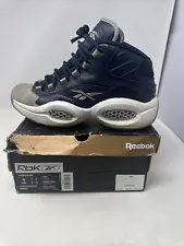 Reebok Question Mid Georgetown Allen Iverson Navy Grey FX0987 Mens Size 9