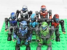 Private listing for etpha30 Mega bloks Halo figures