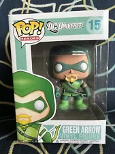 Funko Pop! Green Arrow 15 Vinyl Figure DC Universe