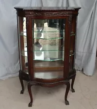 Antique Oak Curio China Cabinet – Serpentine glass – Original finish – 33.5 in