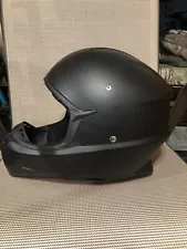 Off Road Dirt Bike Motocross Helmet for Adults NOTE: Broken Visor