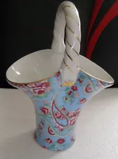 "BEAUTIFUL 3VUM PAISLEY GARDEN CHINA VASE W/HANDLE" FROM ESTATE SALE!