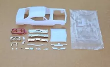 Revell 1/25 1968 CHEVY CHEVELLE SS 396 BODY AND RELATED PARTS