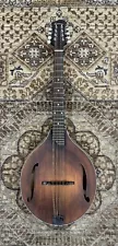 Eastman MDO305 Octave Mandolin in Classic Matte Finish w/ Gig Bag, Pro Setup