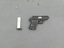 1/6 Scale Toy 1/6 Scale Toy 007 James Bond - PPK Pistol w/Extra Ammo Mag