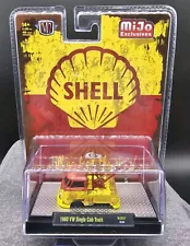 M2 Machines 1960 Volkswagen Single Cab Truck MiJo Exclusive SHELL OIL 1/64