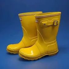 Hunter Boots Original Short Gloss Yellow Side Strap Rain Muck Women's Size 7