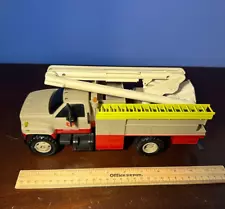 Virginia Power Bucket Truck GMC Topkick 1995 Lights Up Electric Company Plastic