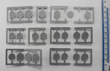 23 ROUND SHIELDS Plastic Chaos Dwarf Dwarfs Shield Parts Warhammer 1990s 52