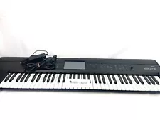 Korg Krome 73-Key Keyboard Synthesizer Tested Working USED Great From JAPAN JP