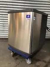 MANITOWOC 355-400LB AIR COOLED ICE MACHINE