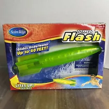 Vintage Swim Ways Toypedo Flash Light Up Pool Toy Deadstock