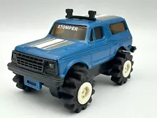 Schaper Stompers Chevrolet Blazer 4x4, Blue, Nice, Original, Works well