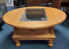 SALE - BOB TIMBERLAKE PINE DISPLAY ROUND COFFEETABLE Local Pickup NORTH CAROLINA