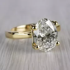 Solitaire 5.01 Carat G VS2 Oval Cut Lab Created Diamond Engagement Ring 18K Gold