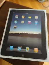 Apple iPad -First Generation (16GB, Wifi + 3G)