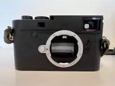 Leica M10-D Digital Rangefinder Camera Body (24MP)