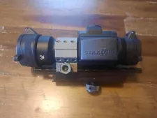 Vortex Strikefire II Red/Green Dot Sight w/ Mount