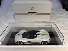 Spark Porsche Vision Gran Turismo 1/18 White