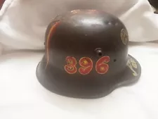 Original WWI WWII Painted German M16 Helmet