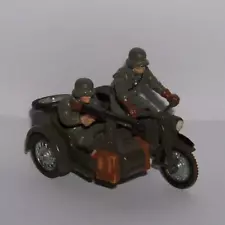 Britains 9681 BMW Motorcycle & Sidecar MG 42 WWII German Soldiers