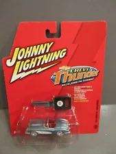 Johnny Lightning Chevy Thunder 1958 Corvette Convertible