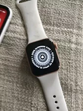 Apple Watch Series 4 A1977 - 40mm - Rose Gold Charger Band